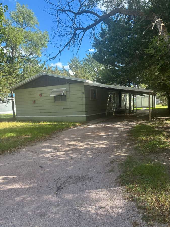 212 S Helen Street, Valentine, NE 69201
